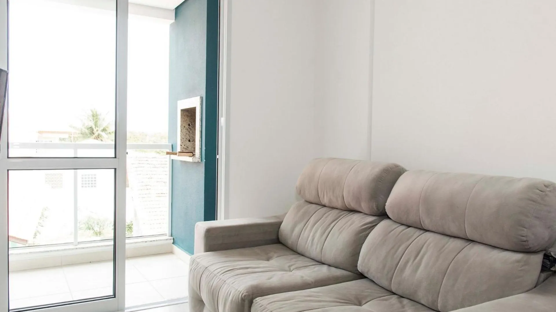 Apartamento Requintado 100M Da Praia Ing4306 Florianopolis 0*,  Brazil