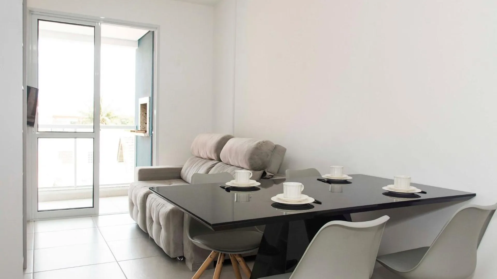 Apartamento Requintado 100M Da Praia Ing4306 Florianopolis